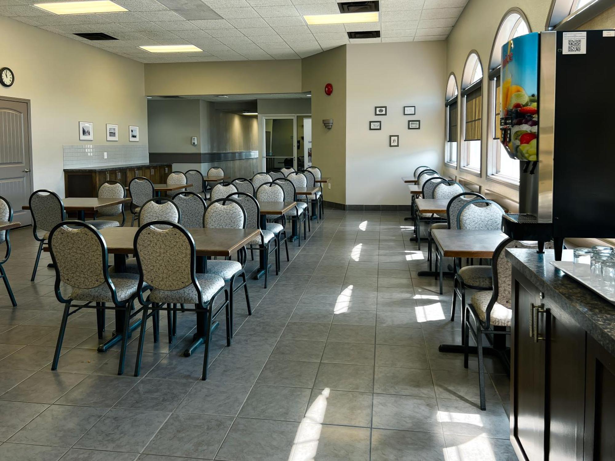 Coast Swift Current Hotel Exterior photo